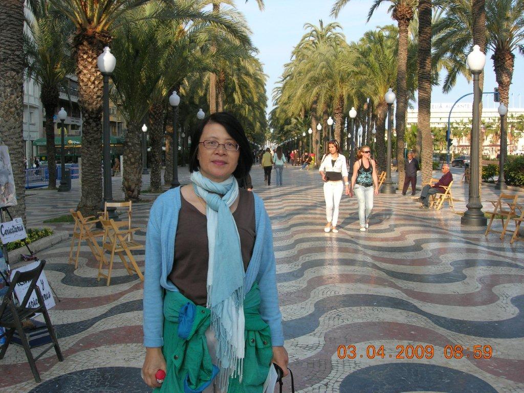 Description: Description: Han Li - Spain 2009